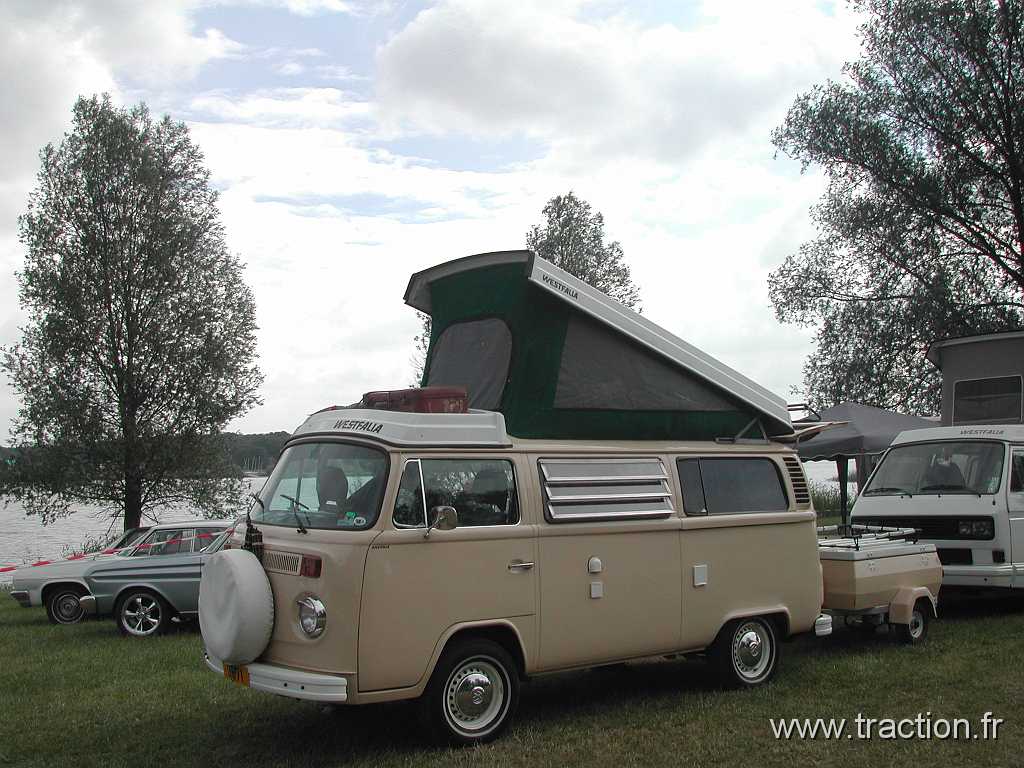 2014_Madine (25).JPG - 29ème Retro Meus'Auto au Lac de Madine, Volkswagen Combi